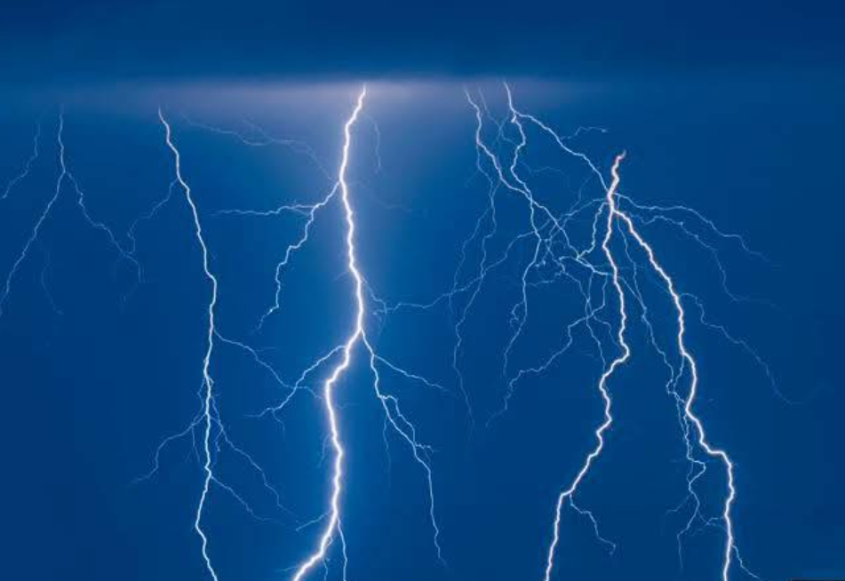 V MLADOSTI ŽIVELA V POMANJKANJU IN REVŠČINI Baba Vanga se je 3. oktobra 1911 kot Vangelija Pandeva Gušterova rodila v …