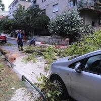 Split, razdejanje
