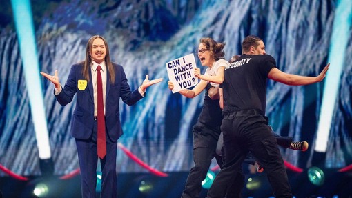 Oktobra v Slovenijo prihaja Tommy Cash, zvezdnik letošnje Evrovizije! Koncert bo v spektakularni Odiseji, vstopnice pa že na voljo