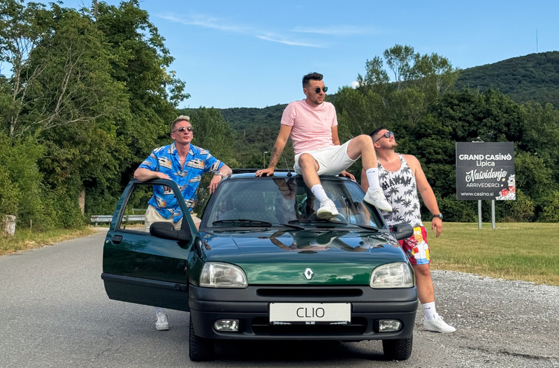 Zvita Feltna skupina vieospot pesem Clio piči 200