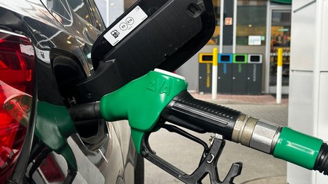 Petrol bencinska črpalka pumpa cene Slovenija