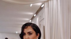 Kim Kardashian modna revija Balenciaga