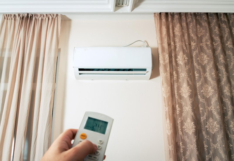 Bi jo res imeli doma?! Raziskovalci zdaj povedali umazano resnico o klimatskih napravah (v ozadju se dogaja tole)
