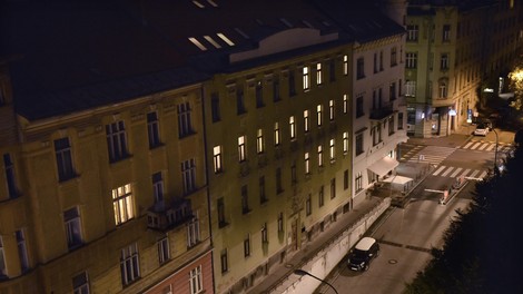 "V Ljubljano pridem ob štirih zjutraj, kam naj sploh grem?" Turist na forumu prosil za pomoč, odgovori presenetili