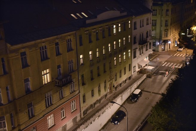 "V Ljubljano pridem ob štirih zjutraj, kam naj sploh grem?" Turist na forumu prosil za pomoč, odgovori presenetili