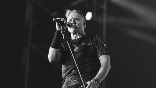 Thompsonov novi koncert je tik pred vrati : Priprave so v polnem teku