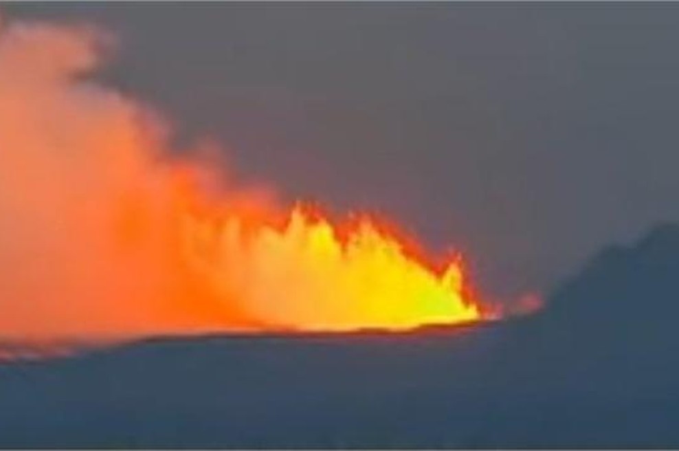 Nov vulkanski izbruh na Islandiji: evakuirali so Modro laguno (VIDEO) (foto: Twitter/ChynoNews)