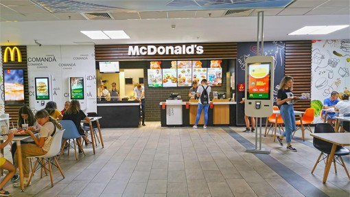 Kaj je šlo narobe? McDonald's v centru Ljubljane zaprl svoja vrata