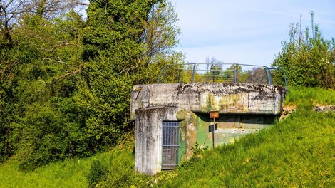 Zapuščeni že desetletja, zdaj dragoceni: nov pogled na švicarske bunkerje