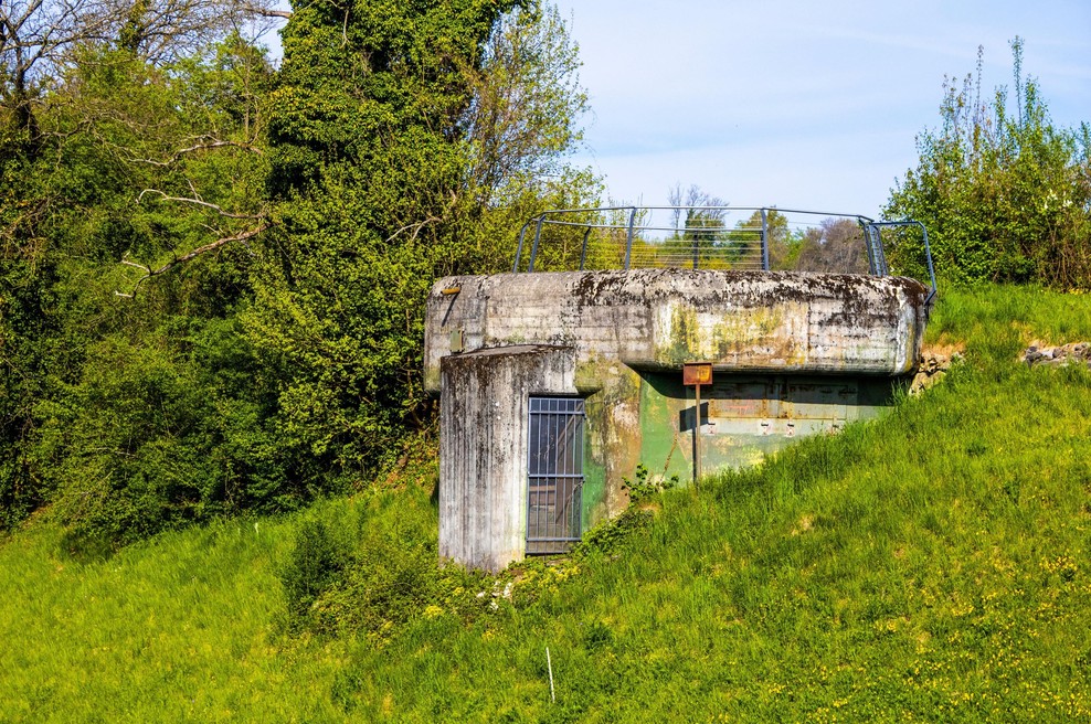Zapuščeni že desetletja, zdaj dragoceni: nov pogled na švicarske bunkerje (foto: Profimedia)