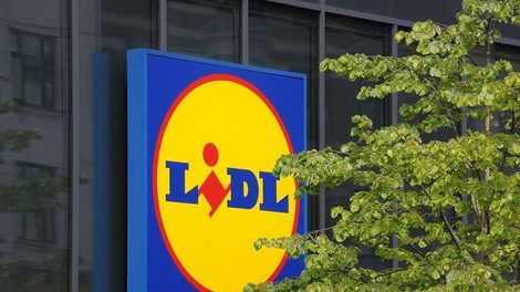 Lidl Dublin Irska kraja sodišče vino