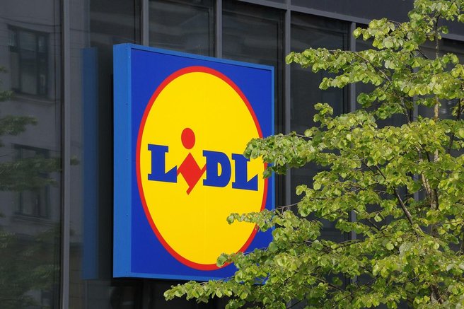 Lidl Dublin Irska kraja sodišče vino