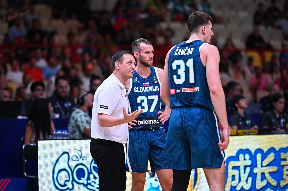 Reprezentanco zapustil še en košarkar: "Oba sta želela priti, a pritiski so bili taki, da sta se morala odreči reprezentanci" (foto: Profimedia)
