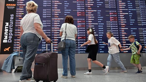 Vse je obstalo:  letalski prevoznik tarča velikega hekerskega napada