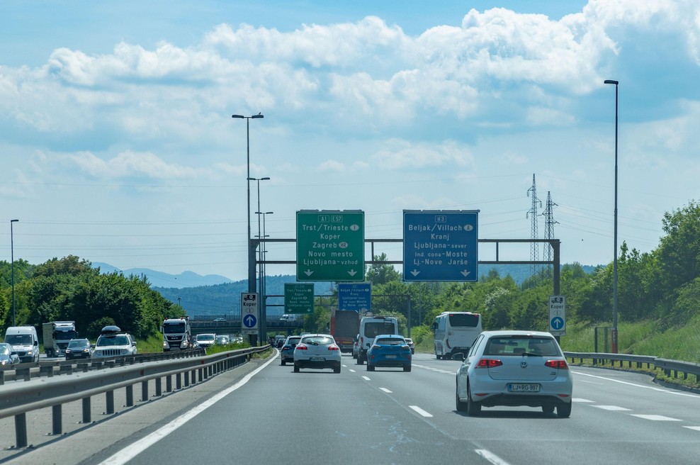 Slovenske ceste skozi leta: 20 let najhujših prometnih nesreč (foto: Profimedia)