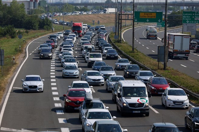 Promet na Hrvaškem presegel vse rekorde: naslednje leto prinaša veliko spremembo