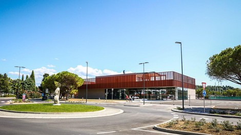 Občina Piran Portorož Spar trgovina obala