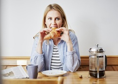 Nutricionisti pravijo, da je to najboljša ura za zajtrk: metabolizem se bo pospešil, tesna oblačila pa vam bodo postala preširoka