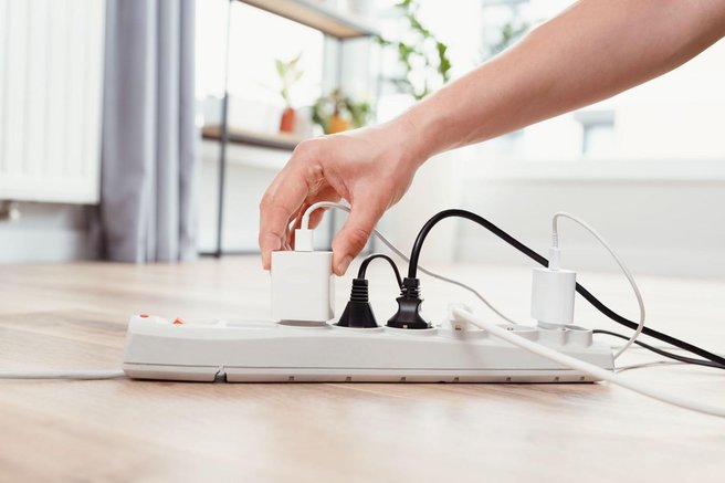 elektrika stroški denar račun električar