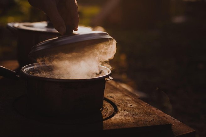jed kitajska riž kuhalnik ogenj recept zgodovina kulinarika