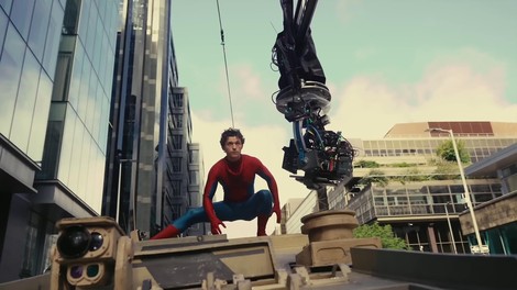 Tom Holland spet v kostumu Spider-Mana: "Nekako se tokrat občuti drugače"
