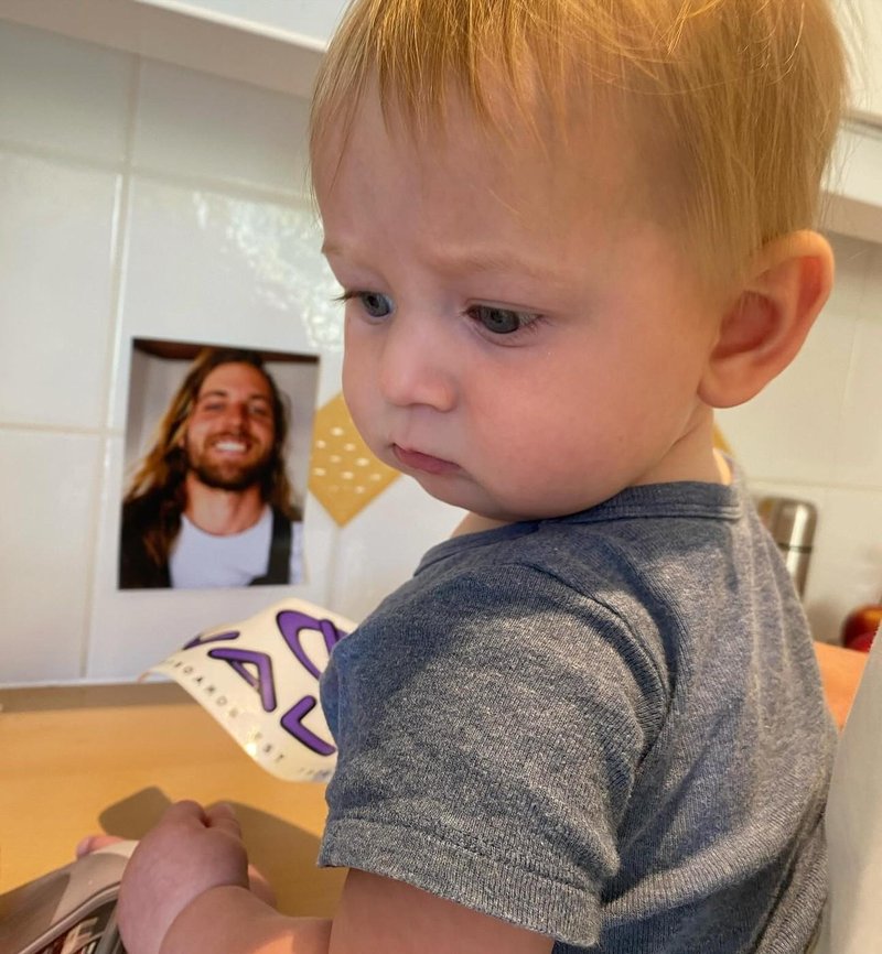 Charlotte Eiler sin Elijah oče Sam