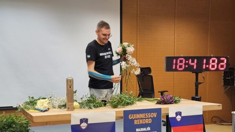 Guinnessov rekord, šopki in dobrodelnost: ko cvetje govori več kot besede