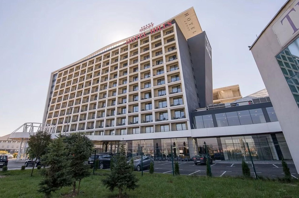Napaka ali namerno dejanje? V hotelu s petimi zvezdicami so 47 turistom v smeti vrgli potne liste (foto: Expedia)
