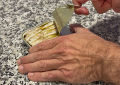 Cenejša in bolj zdrava: ta riba iz konzerve ima dvakrat več maščobnih kislin omega 3 kot dražje konzervirane ribe (dobro jih je uživati)