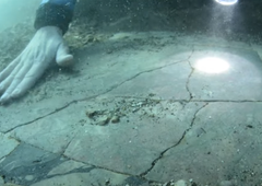Arheologi pod gladino morja naleteli na osupljivo skrivnost, ki je skoraj dve tisočletji kljubovala času