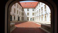Galerija Klovićevi dvori