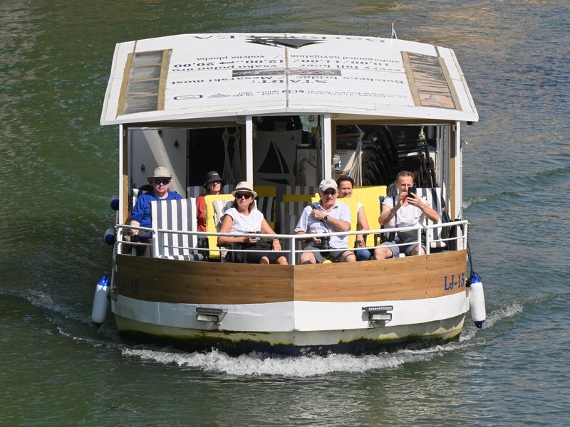 Ljubljana turisti ladjica