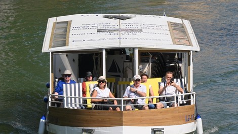 Ljubljana turisti ladjica