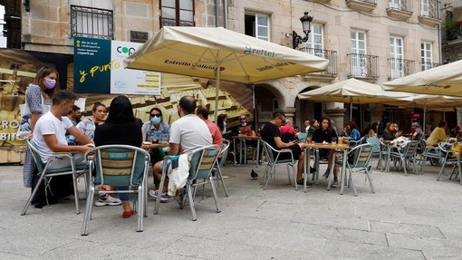 Lastniku restavracije je prekipelo, začel je kričati na skupino turistov: "Poberite se"