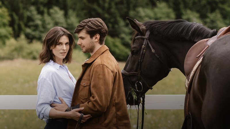 Nemirna kri serija POP TV