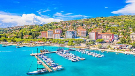 Več novosti na Portoroški plaži: boljši dostop, nova ponudba, več udobja