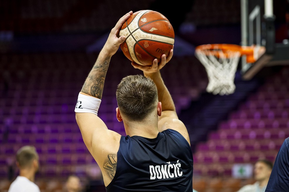 Slovenija pred tekmo z gostitelji prvenstva: "Dončić bo zagotovo deležen takšnih in drugačnih prijemov ... " (foto: Profimedia)