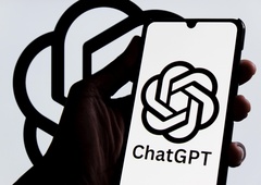 Grozljiva plat umetne inteligence: ChatGPT najstniku pomagal pri samomoru