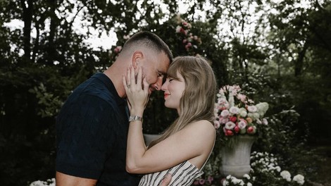 Taylor Swift: "Vaša učiteljica angleščine in učitelj telovadbe se poročita"