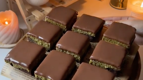 Dubajske manije še ni konec: ta božanski recept za brownije z dubajsko čokolado vas bo pustil brez besed