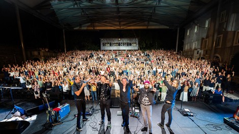 Hamo & Tribute 2 Love Križanke koncert