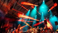 Hamo & Tribute 2 Love Križanke koncert