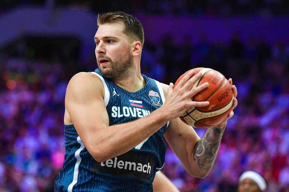 Nov poraz slovenskih košarkarjev: po napetem obračunu izgubili proti Francozom (foto: Profimedia)
