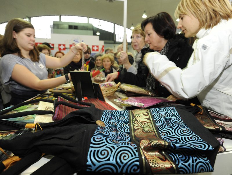 Tajska stojnica bazar SILA