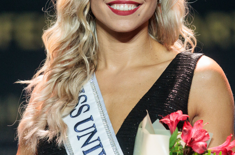 29-letna doktorica dentalne medicine okronana za novo najlepšo Slovenko