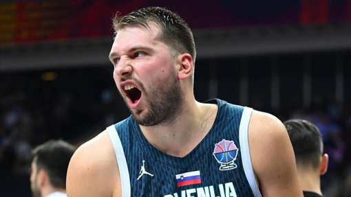 Kje je bil proti Izraelu Dončić, ko sta igrali himni?! Luka zdaj povedal tole in te besede močno odmevajo (VIDEO)
