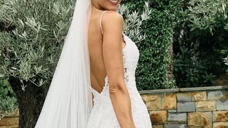 Znan slovenski par dahnil usodni da: nevesta delila prve poročne fotografije (FOTO)