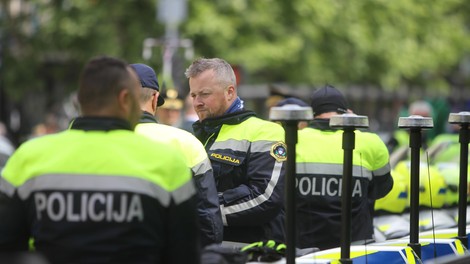 policija