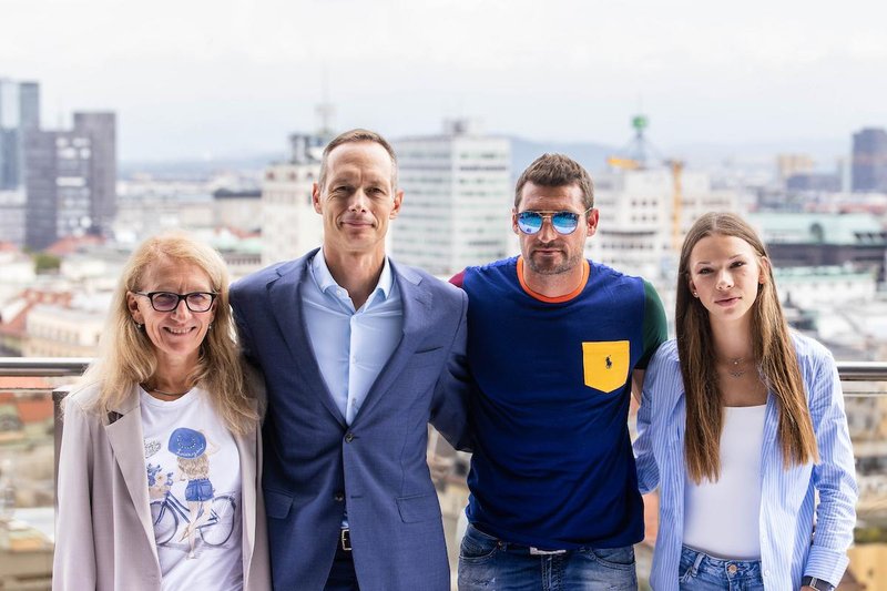 Zavarovalnica Vita podpisala partnerstvo z mlado atletinjo Živo Rimec in nas povabila na druženje na prihajajočem Ljubljanskem maratonu