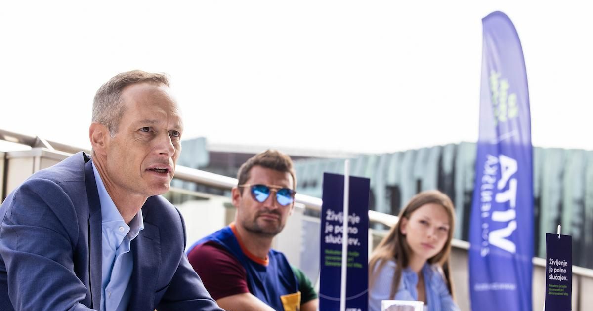 Zavarovalnica Vita podpisala partnerstvo z mlado atletinjo Živo Rimec ...